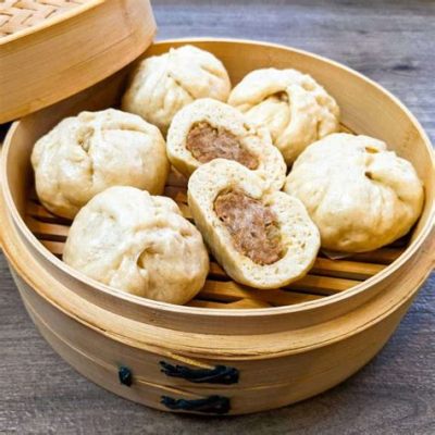  Huaibei Steamed Pork Buns: Can You Resist These Pillowy Clouds of Savory Delight?