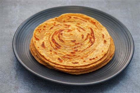 Laccha Paratha, an Aromatic Flaky Delight That Will Melt in Your Mouth!