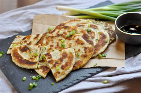  Scallion Pancakes Unleashed: Crispy and Savory Delights From the Heart of Lianyungang!