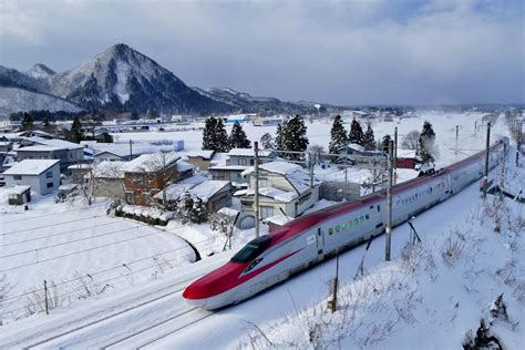 仙台から秋田 新幹線 ー 時空を超える鉄道の旅